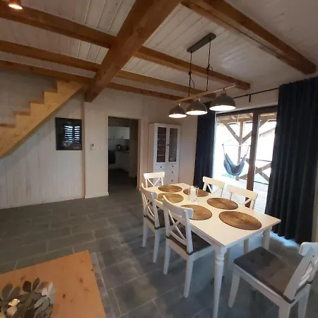 別荘 Paralotniarza *